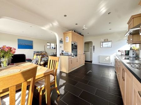 Warren Close, Brighton, BN2 6DT - Photo 2