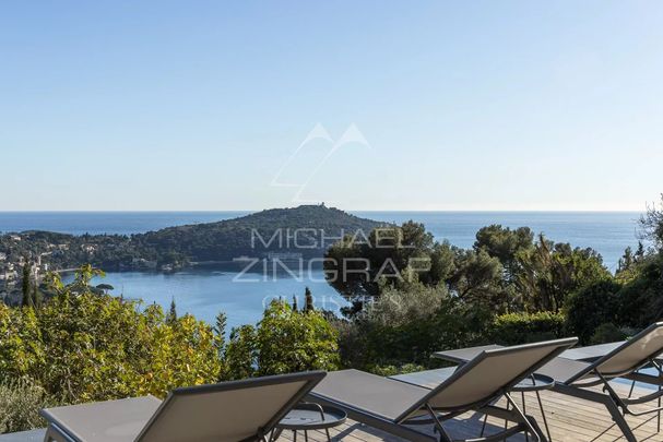 Villefranche-sur-Mer - Luxueuse villa contemporaine avec vue mer spectaculaire - Photo 1