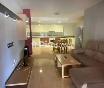 Piso en alquiler en Avinguda de la Constitució - Foto 1