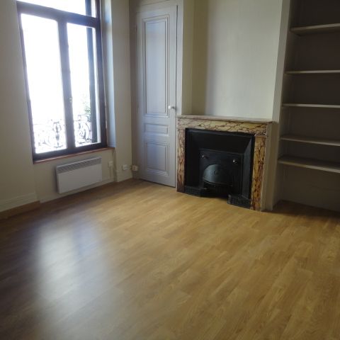 Location Appartement 1 pièce 28m² VILLEURBANNE 69100 - Photo 1