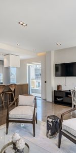 A spectacular two bedroom located on the seventh floor with lift benefitting from a rare wrap around Balcony situated moments away from the hustle of Mayfair. - Photo 3