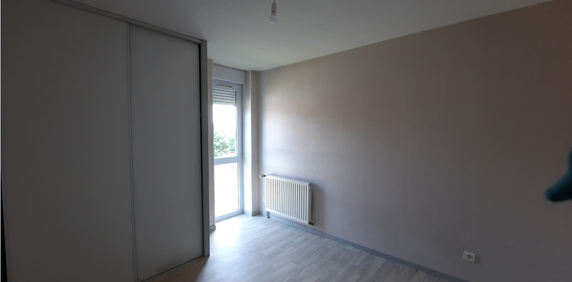 APPARTEMENT T4 EN CENTRE VILLE BLANZY - Photo 2