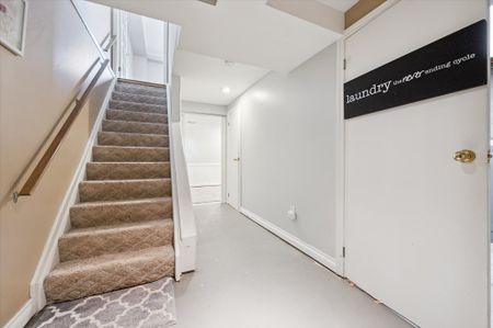 For Lease - 424 Benesfort Court, Kitchener, Ontario - Photo 2