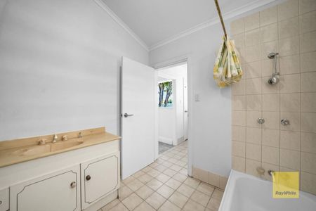 Lovely home in prime location - Photo 4