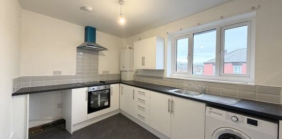 Chapel Court, St Helens, WA10 3DP - Photo 2