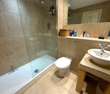 2 Bedroom Apartment To Let - Photo 6