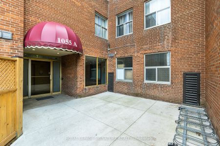For Lease - 1055A FORESTWOOD (UPPER) Drive, Mississauga, Ontario - Photo 3