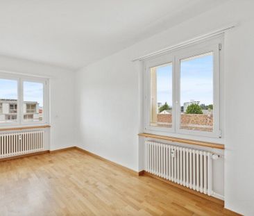 Grosszügige Familienwohnung zu Vermieten! - Photo 4