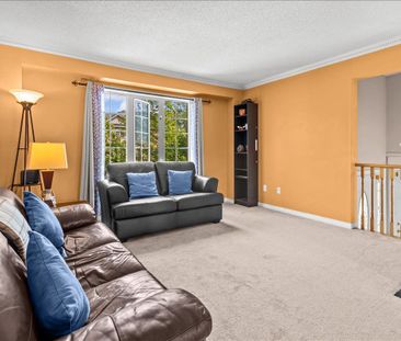 For Lease - 2561 Gill Crescent, Oakville, Ontario - Photo 4