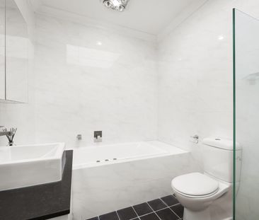 A Light-Filled Family Home with Convenience - Photo 6
