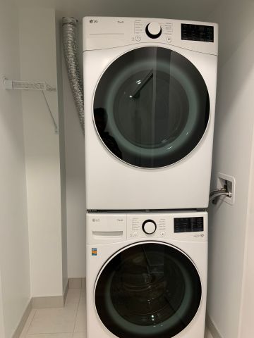 For Lease - 395 SQUARE ONE Drive Unit# 1102, Mississauga, Ontario - Photo 2