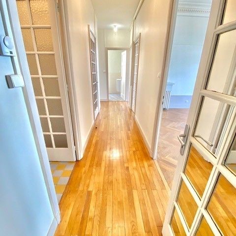Location Appartement 4 pièces 128m² LYON 6ème - Photo 1