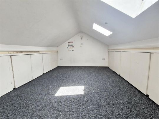 Room in a Shared House, Elmstead Road, IG3 - Photo 1