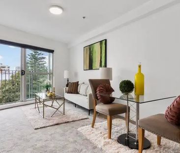 Boutique Modern City Living furnished or unfurnished you choose - Photo 1