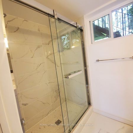 For Lease - 406 Tamarack Drive Unit# Main, Waterloo, Ontario - Photo 3