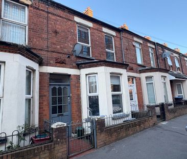 98 Ravenhill Avenue ( NON - HMO ), Belfast BT6 8LH - Photo 5