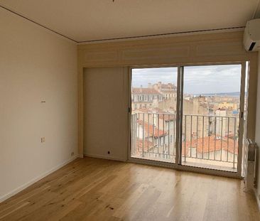 Location appartement Marseille 1er (13001) - Photo 3