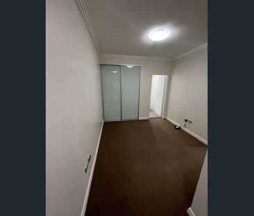 Near new 2 bedroom apartment close to station for lease only $750 P... - Photo 2