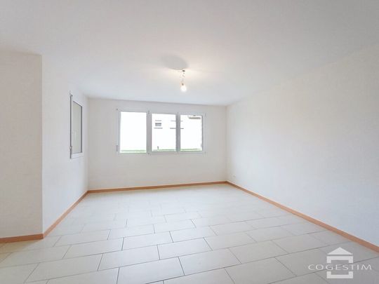 Bel appartement de 3,5 pièces au rez-de-chaussée avec terrasse - Photo 1