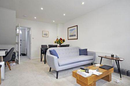 2 bedroom cottage to rent - Photo 2