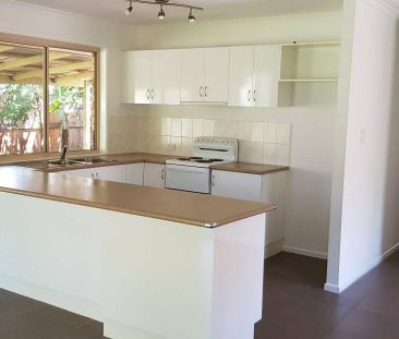 Tranquil villa - Photo 2