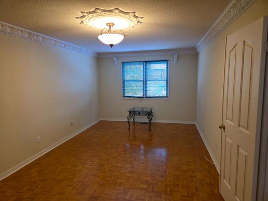 For Lease - 2470 Wynten Way Unit# 2, Oakville, Ontario - Photo 1