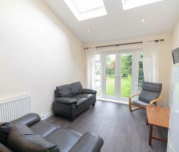 16 Broadway - Photo 3