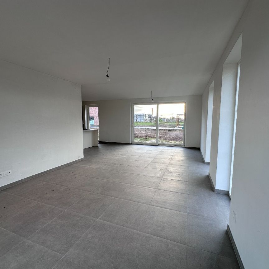 Huis te huur in Evergem - Photo 1
