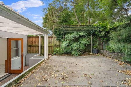 29 Figtree Avenue, Randwick, NSW 2031 - Photo 4