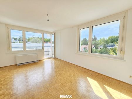 SÜD-BALKON MIT ca.7,10m² - 4 ZIMMER - OBER ST. VEIT - HELL - GRÜN - RUHIG - Photo 2