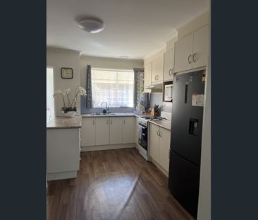 Low maintenance Living - Photo 6