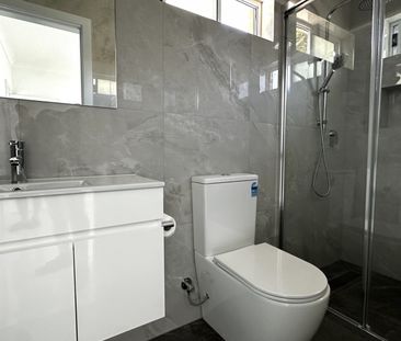 BEAUTIFUL 3 BEDROOM 2 BATHROOM GRANNY FLAT - Photo 5