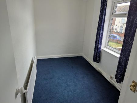 2 bedroom terraced house to rent - Photo 5