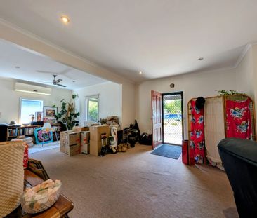 Welcome Home - Photo 3