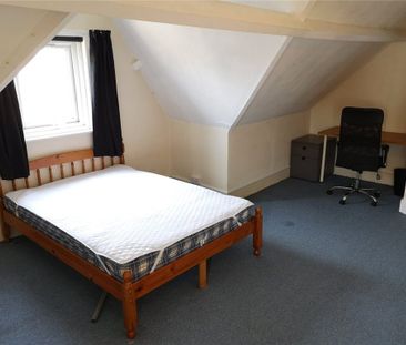 5 Bedroom Flat / Apartment - Landguard Road, Southampton - Photo 5