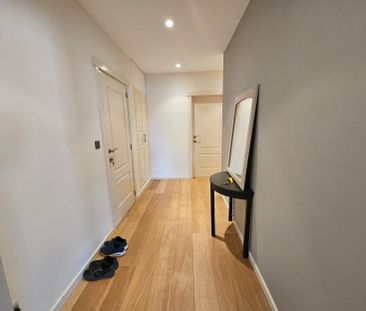 Gerenoveerd 2-slaapkamer appartement op rustige locatie te Rijkevor... - Foto 2