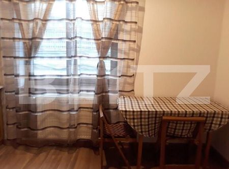 Apartament 2 camere, decomandat, 50 mp,, zona strazii Bucuresti - Photo 2
