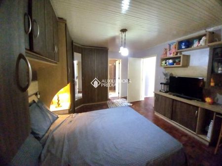 Casa em Condomínio com 4 quartos e 270m² para alugar em Vila Nova, Porto Alegre. - Foto 4