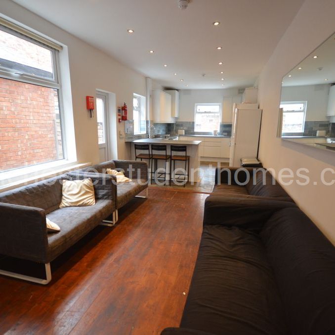 Ladybarn Lane, Manchester, M14 6NG - Photo 1