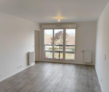 location Appartement T2 DE 40.66m² À PONTOISE - Photo 1