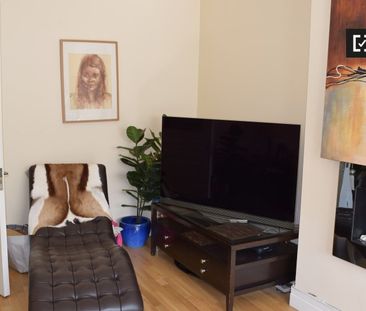Cozy room in 3-bedroom houseshare in Clonsilla, Dublin - Photo 4