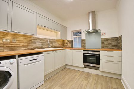 Bellevue, Clifton - Photo 5