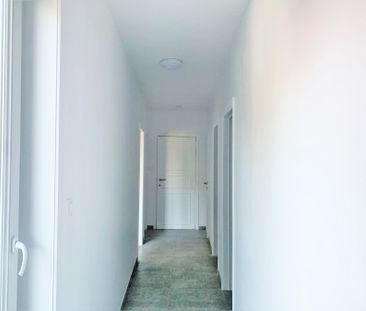 Ruim appartement met 2 slaapkamers en terras. - Foto 5