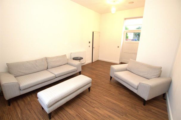 2 bedrooms Apartment for Sale - Photo 1