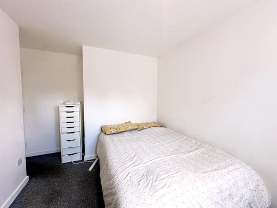 Station Road - Photo 1