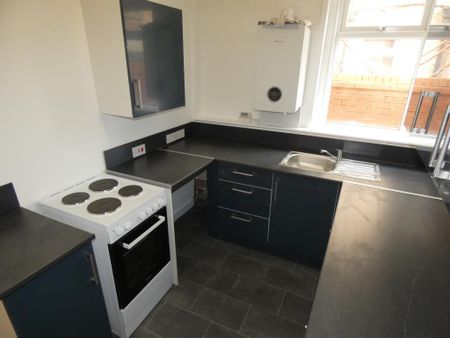 1 bedroom flat to rent - Photo 3