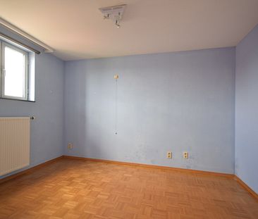 RUIM APPARTEMENT MET GARAGE - Photo 2