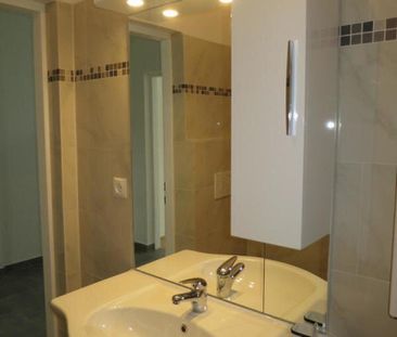 GARCONNIERE mit WOHNKÜCHE und BALKON! - Foto 6