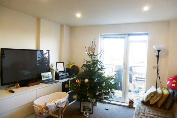 John Thornycroft Road - Photo 1