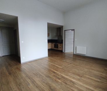 T2 PROCHE PLACE DES CARMES - Photo 6